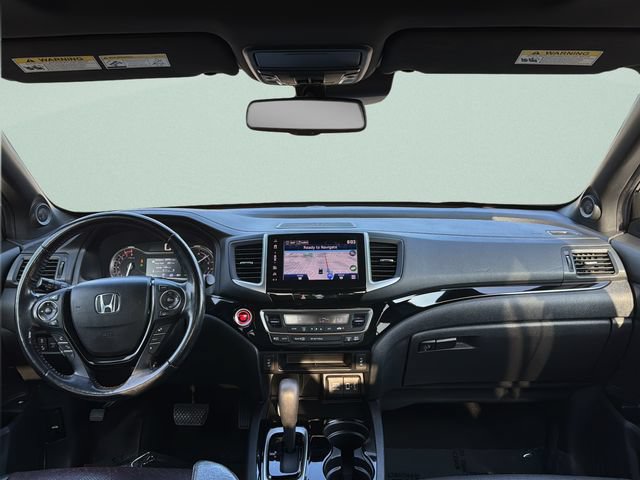 Certified 2019 Honda Ridgeline Black Edition image 18