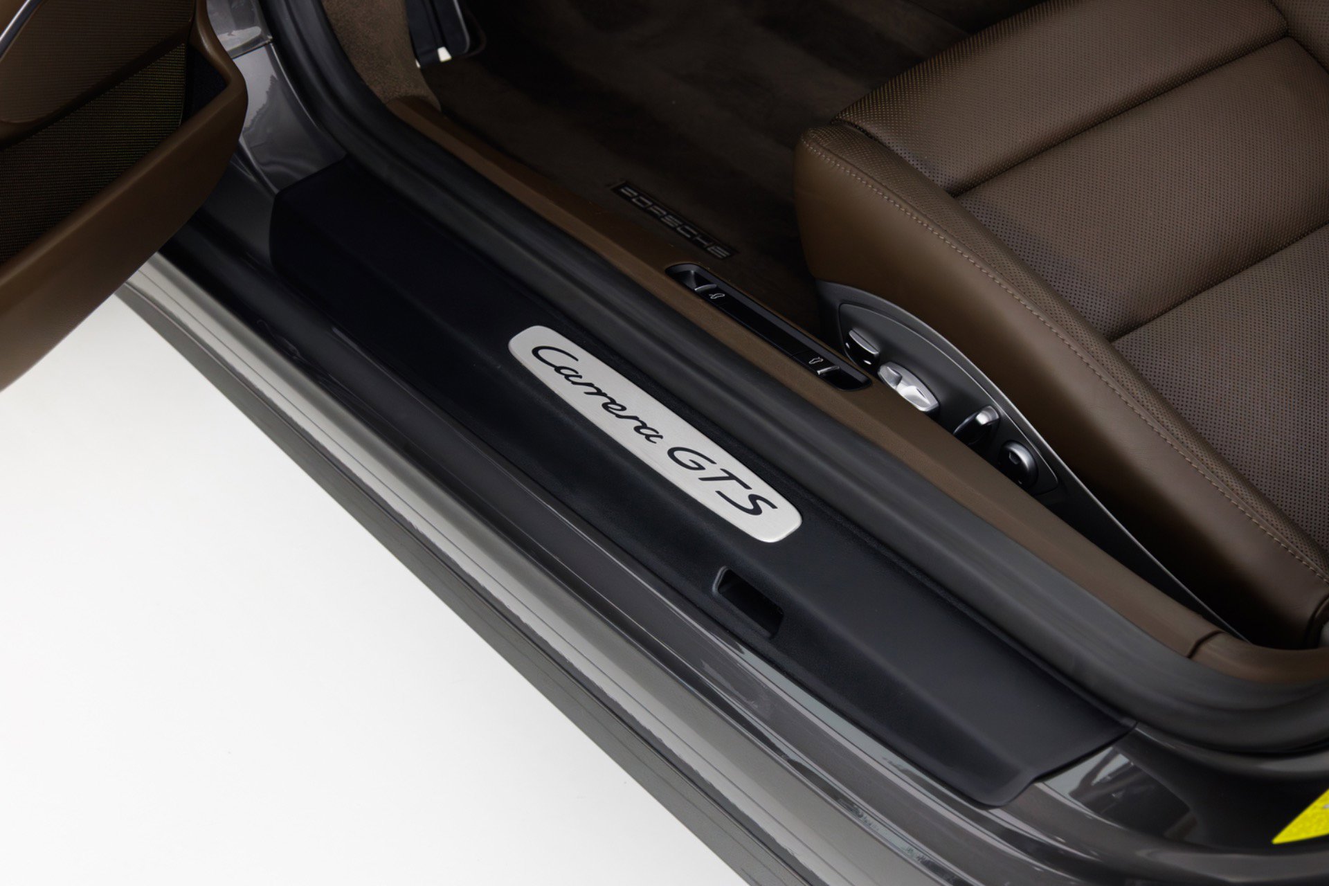 Used 2017 Porsche 911 Carrera GTS image 33
