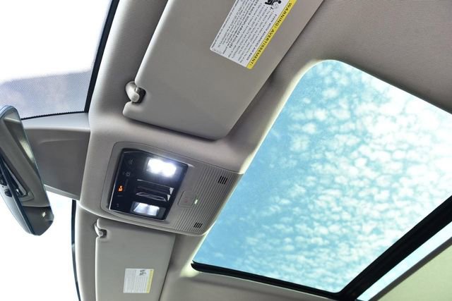 New 2026 Volkswagen Atlas SEL Premium R-Line image 21