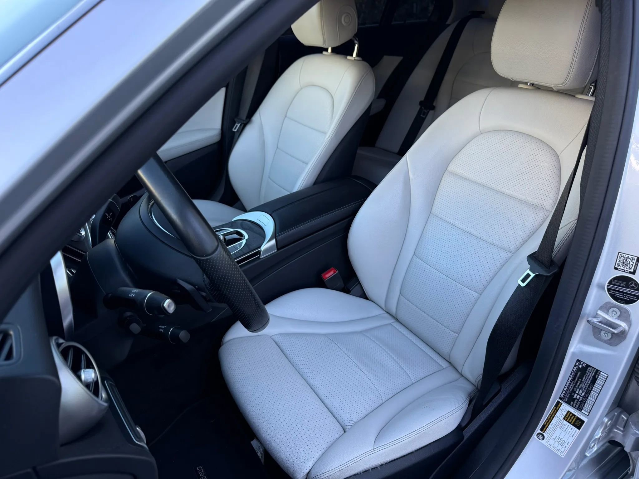 Used 2017 Mercedes-Benz C 300 Sedan image 11