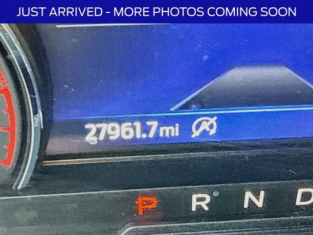 Used 2023 Ford Explorer XLT w/ Equipment Group 202A AWD/4WD image 13
