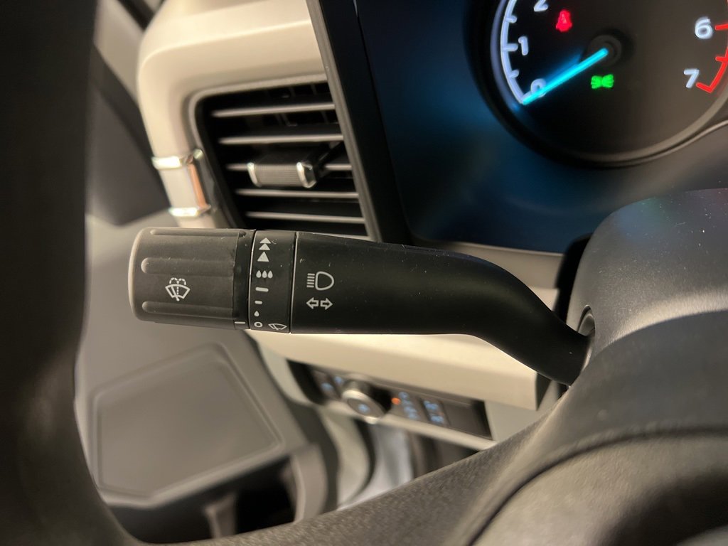 New 2026 Ford F250 XL w/ XL Chrome Package image 19