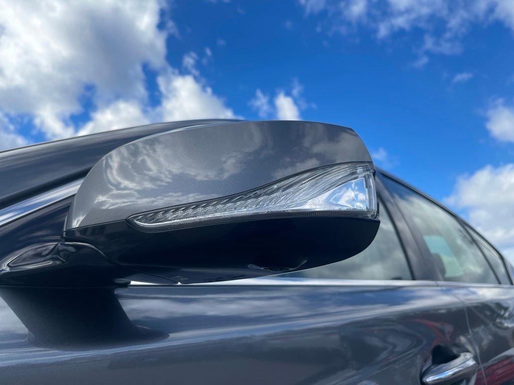 Used 2022 INFINITI Q50 Luxe w/ Cargo Package image 17