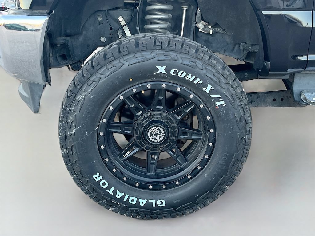 Used 2017 Ford F350 Lariat w/ Chrome Package AWD/4WD image 30