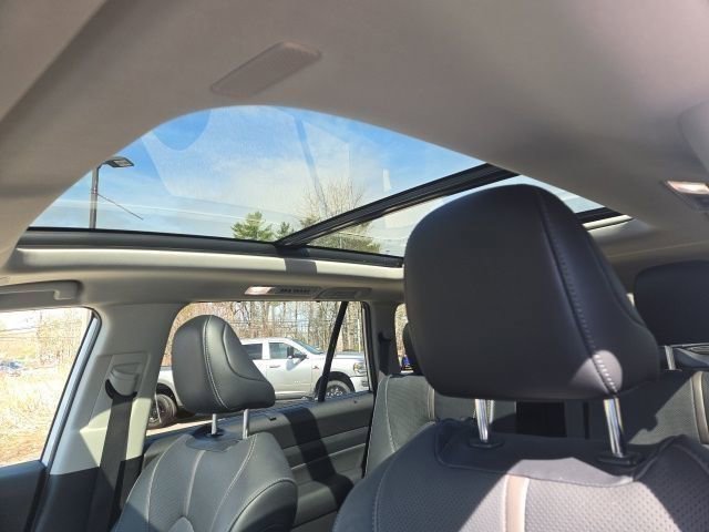 Used 2024 Toyota Grand Highlander Platinum image 22