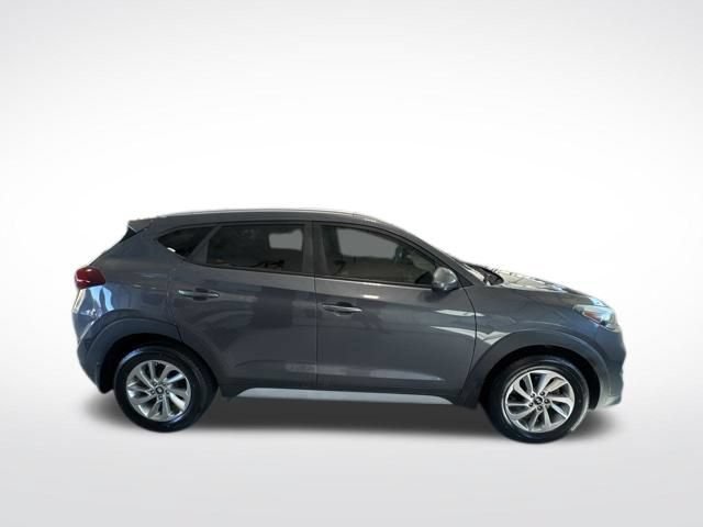 Used 2018 Hyundai Tucson SEL FWD image 2