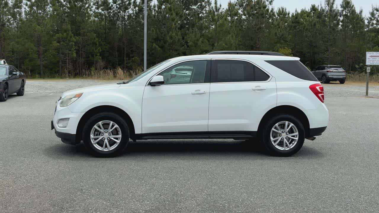 Used 2017 Chevrolet Equinox LT w/ Convenience Package AWD/4WD image 2