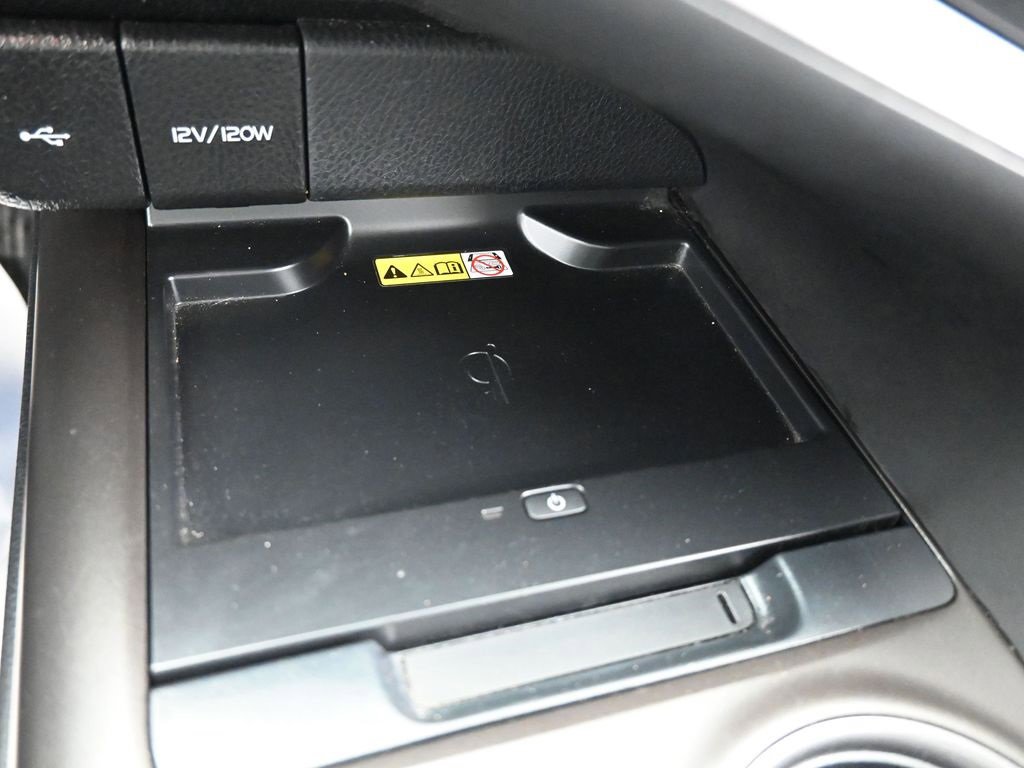 Used 2023 Toyota Camry XSE image 27