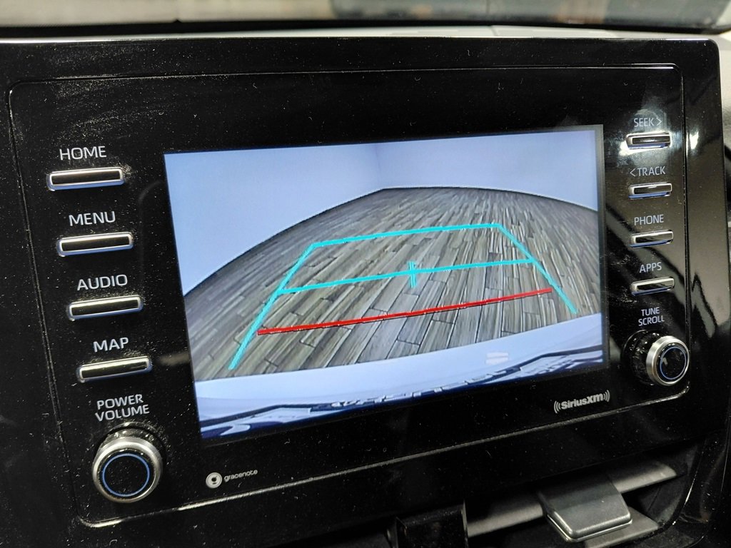 Used 2023 Toyota Camry SE image 5