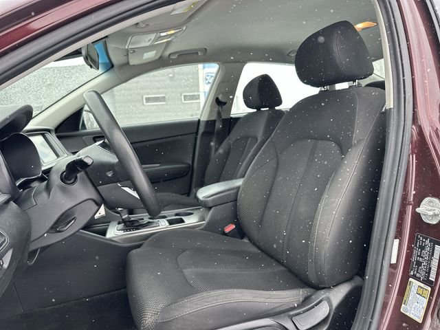 Used 2020 Kia Optima LX image 15