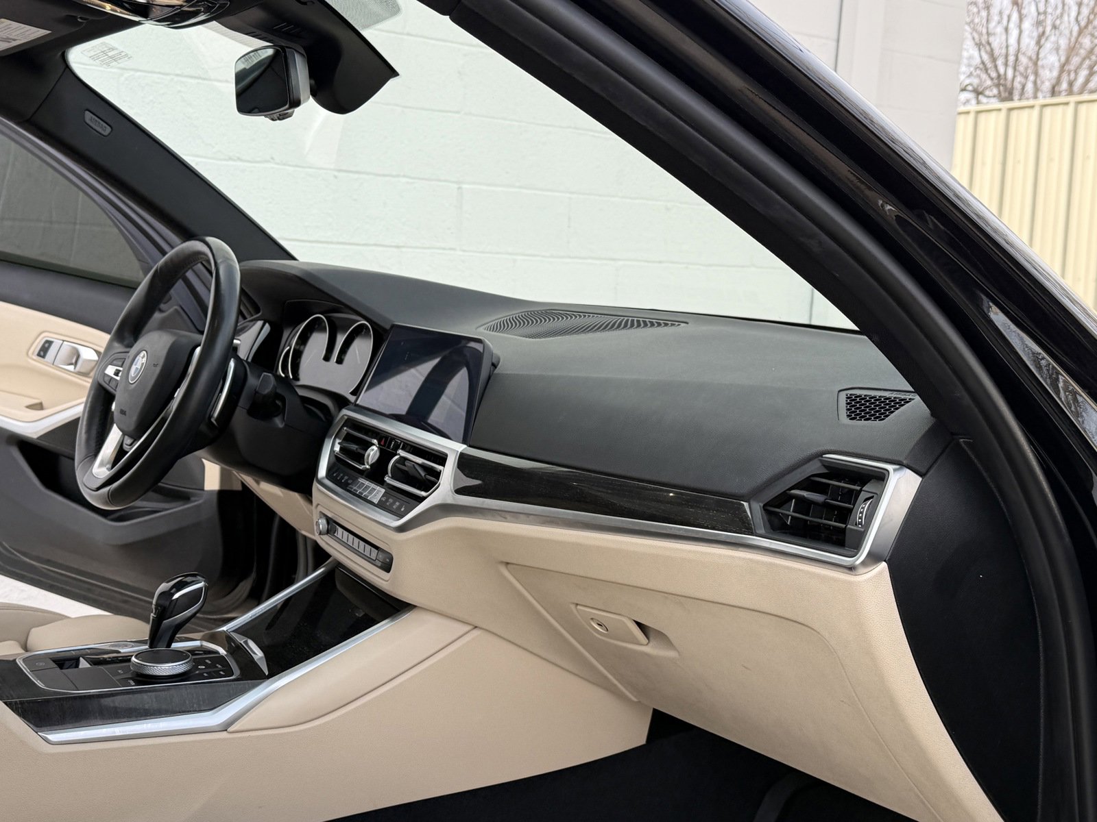 Used 2020 BMW 330i xDrive Sedan AWD/4WD image 30