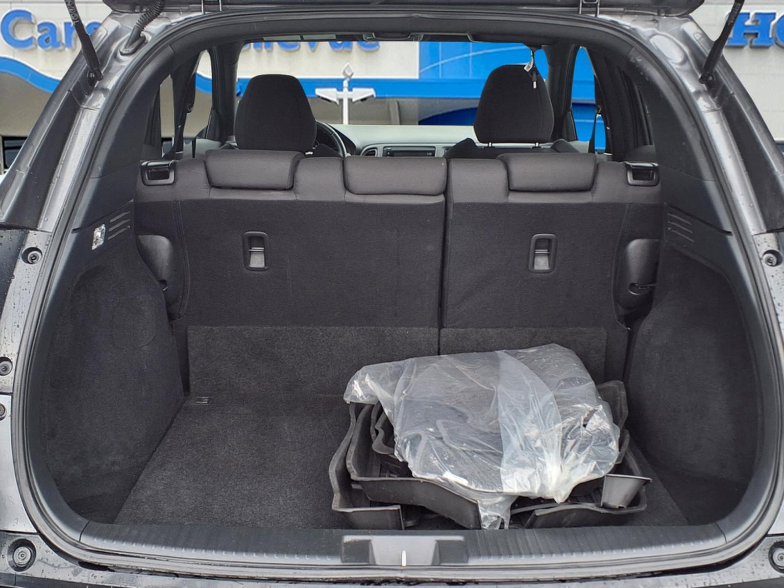 Used 2022 Honda HR-V Sport image 7