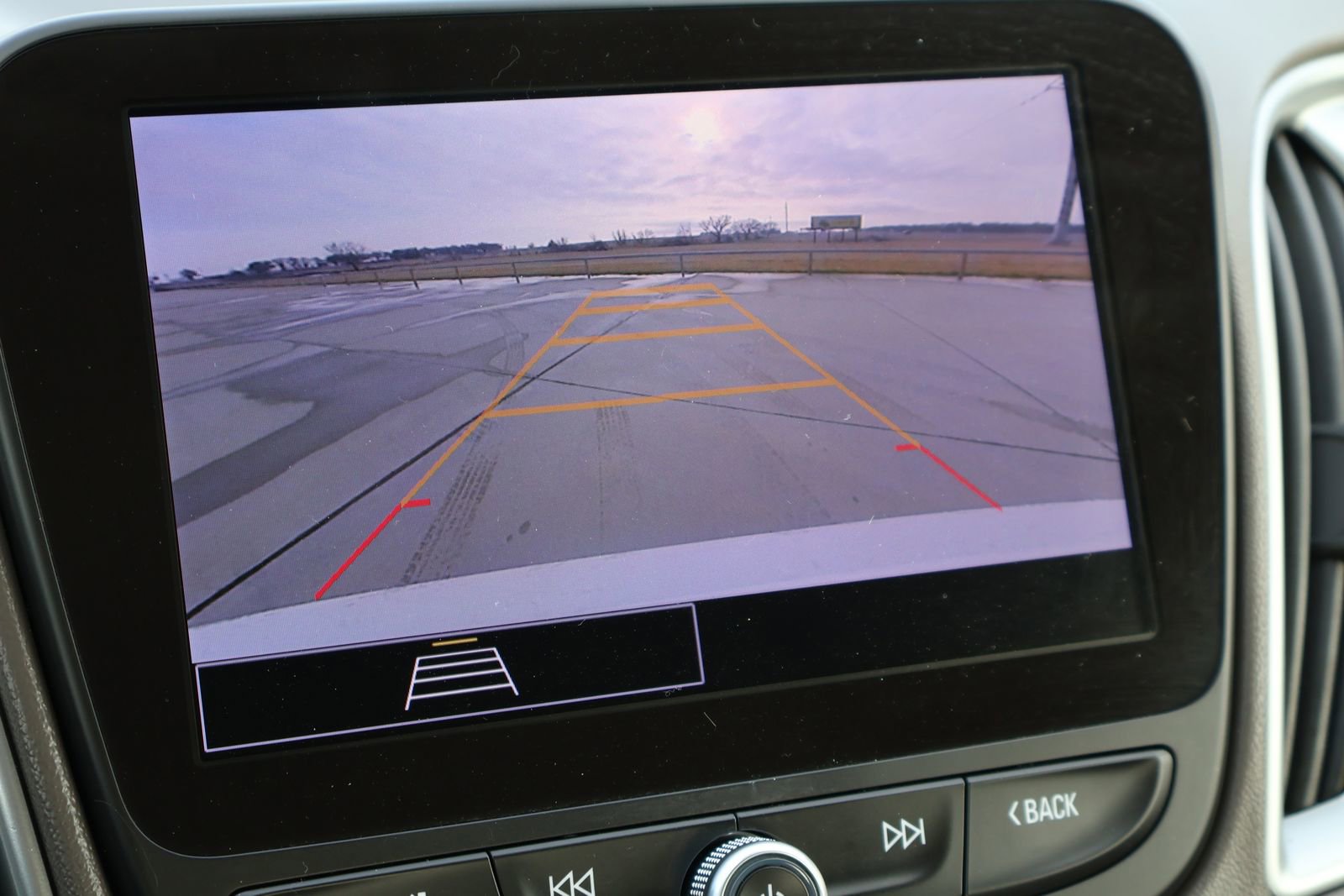 Used 2025 Chevrolet Malibu LT image 26