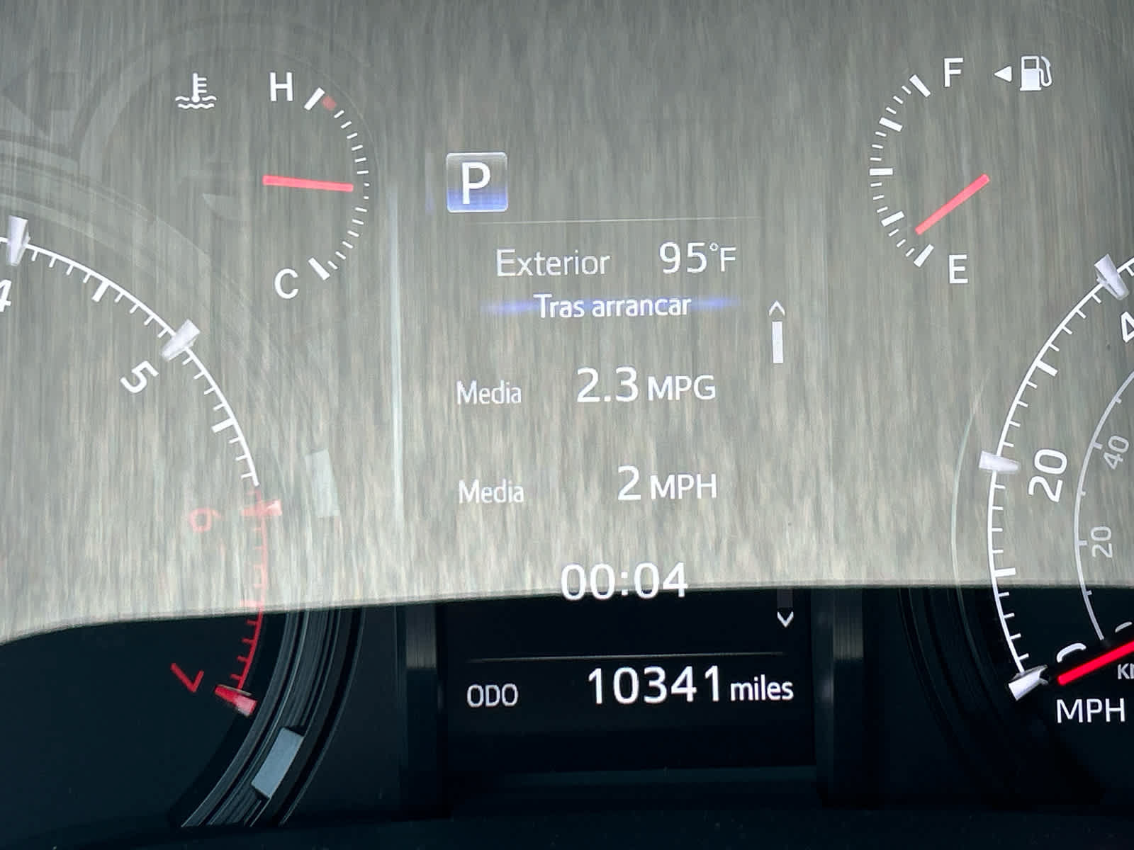 Used 2023 Toyota 4Runner SR5 Premium w/ Moonroof Package RWD image 16