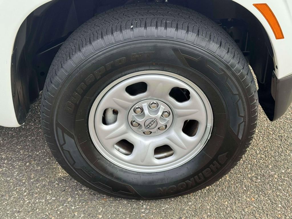 Used 2024 Nissan Frontier S w/ Technology Package image 9