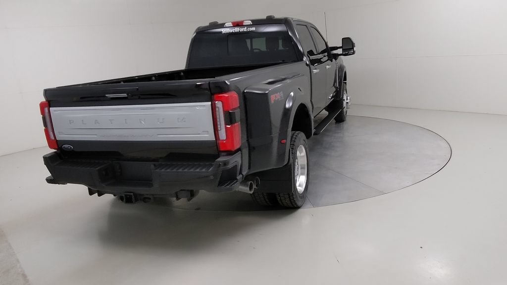 Certified 2024 Ford F450 Platinum w/ FX4 Off-Road Package AWD/4WD image 15