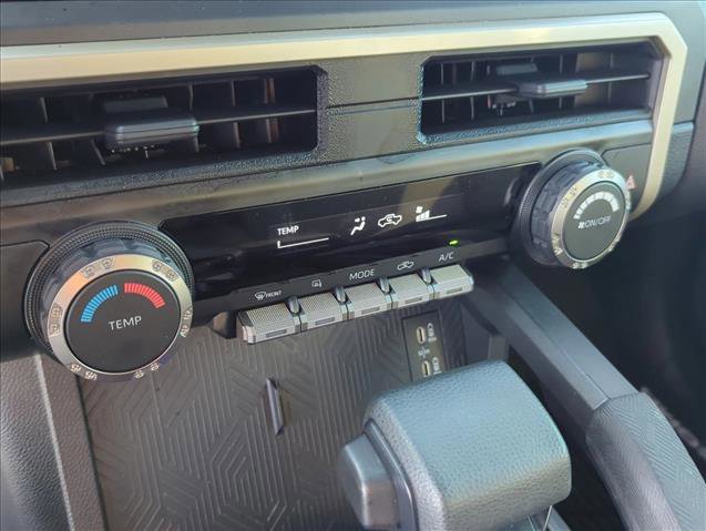 Certified 2024 Toyota Tacoma SR image 21