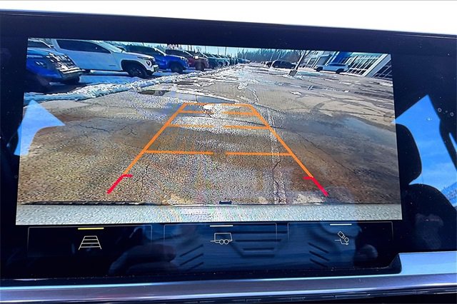 Used 2024 Chevrolet Silverado 1500 LT Trail Boss w/ Convenience Package II image 15