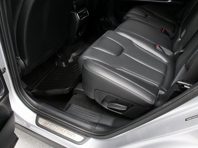 Used 2021 Hyundai Santa Fe Calligraphy image 28