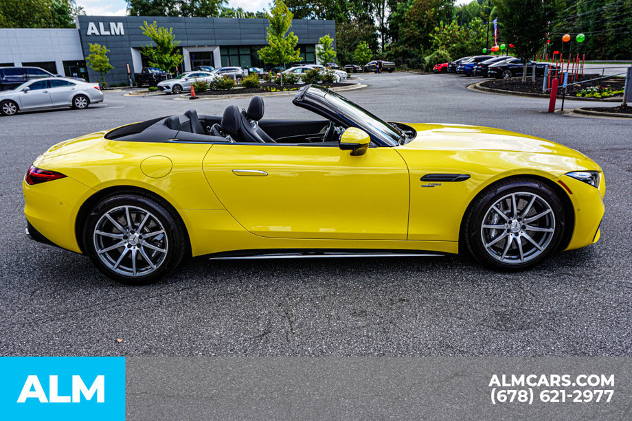 Used 2023 Mercedes-Benz SL 43 AMG image 10