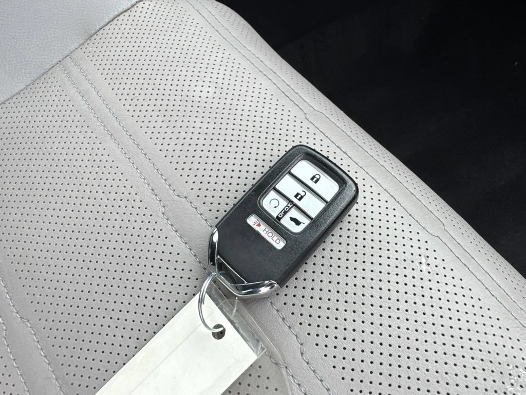 Used 2017 Honda CR-V EX-L image 41
