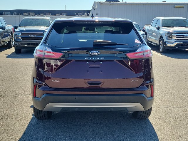 Certified 2023 Ford Edge SEL w/ Convenience Package AWD/4WD image 4