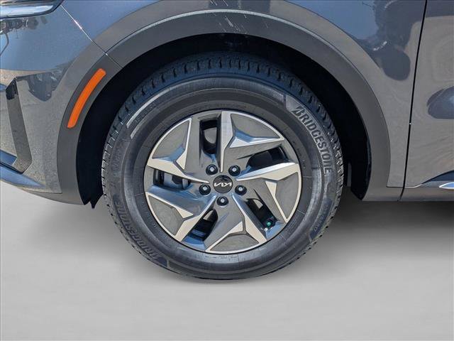 Used 2022 Kia Sorento EX FWD image 25