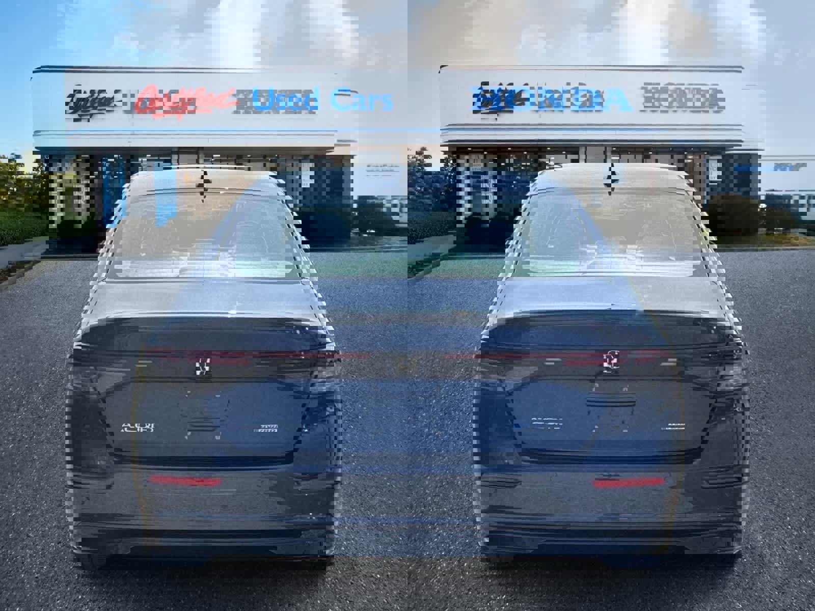 Used 2025 Honda Accord EX-L image 4