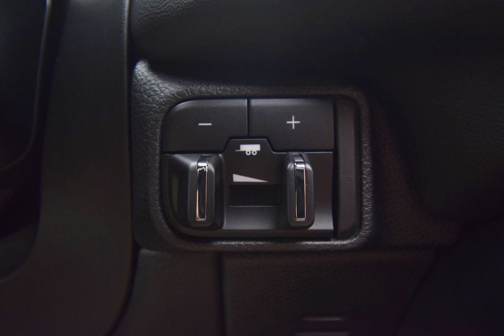 Used 2023 Dodge Durango SRT AWD/4WD image 41