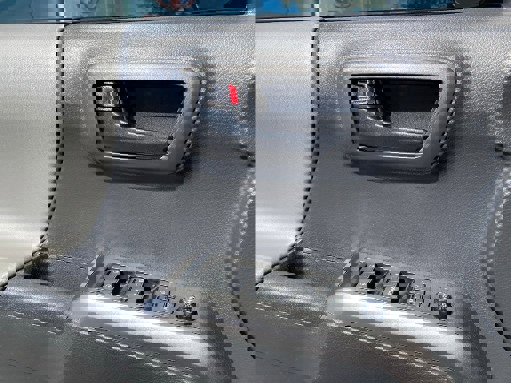 Certified 2023 Toyota Tacoma SR5 image 13