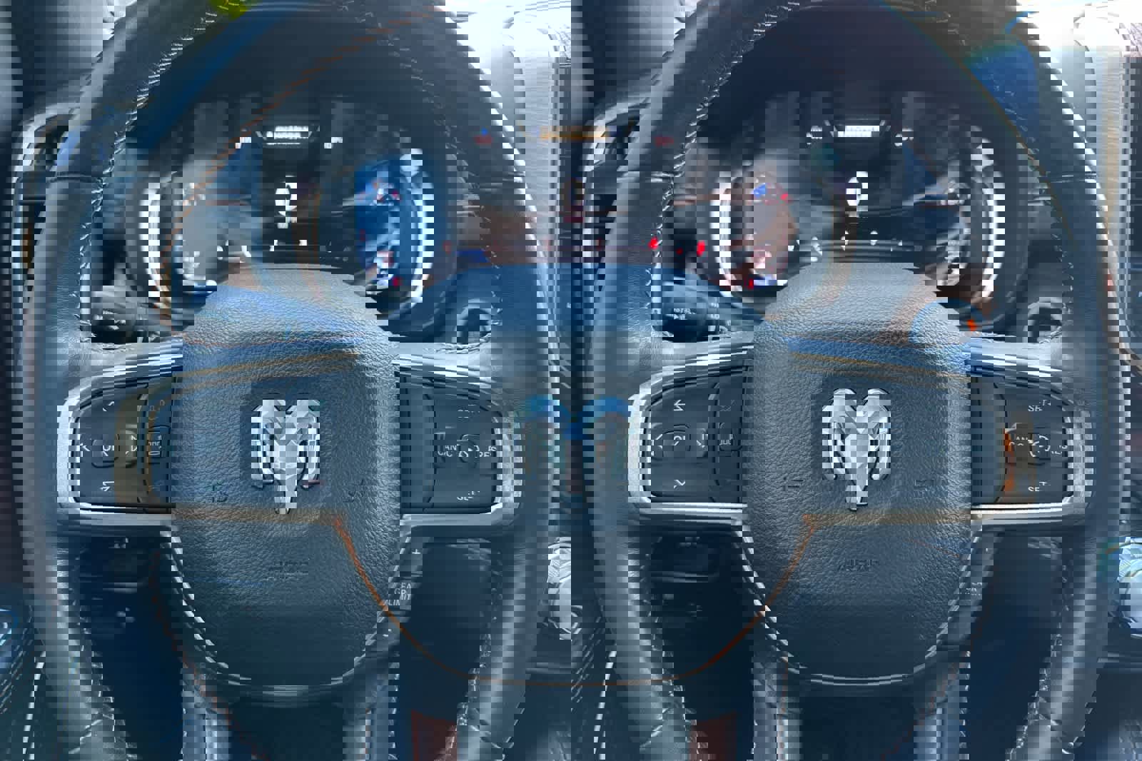 Used 2023 RAM 1500 Limited w/ Body Color Bumper Group image 25