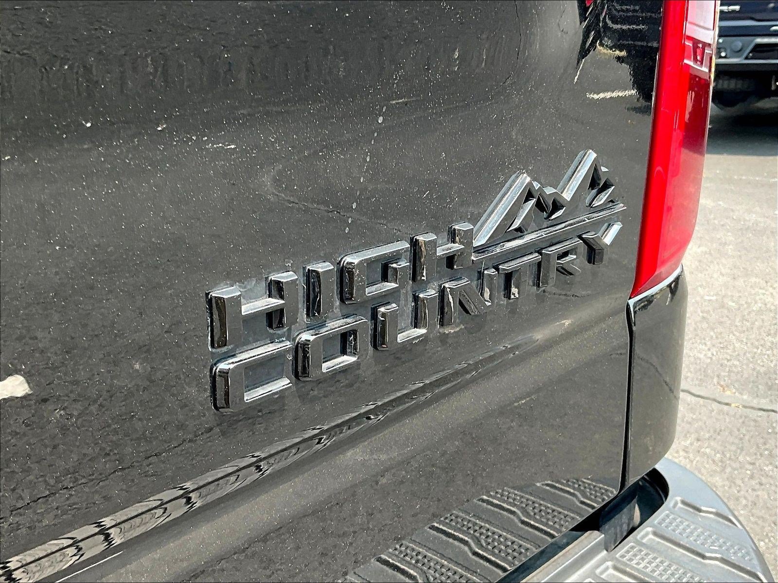 Used 2025 Chevrolet Silverado 1500 High Country w/ High Country Premium Package RWD image 24