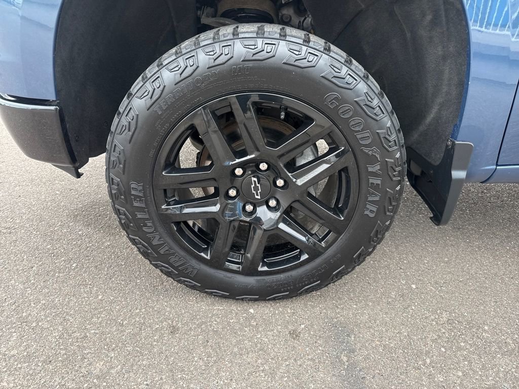 Used 2024 Chevrolet Silverado 1500 Custom Trail Boss w/ LPO, Dark Essentials Package image 26