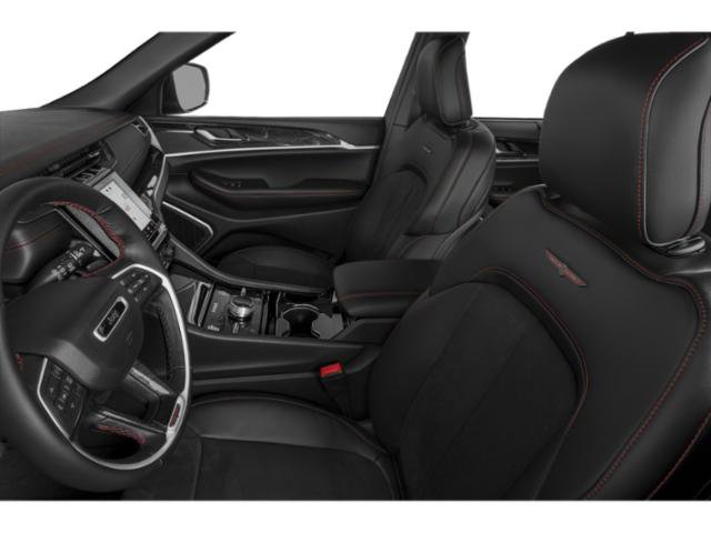 Certified 2022 Jeep Grand Cherokee Trailhawk w/ Luxury Tech Group III AWD/4WD image 9