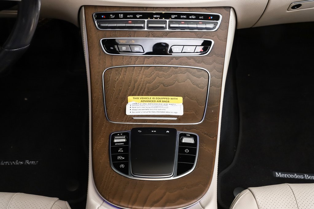 Certified 2022 Mercedes-Benz E 350 4MATIC Sedan image 17