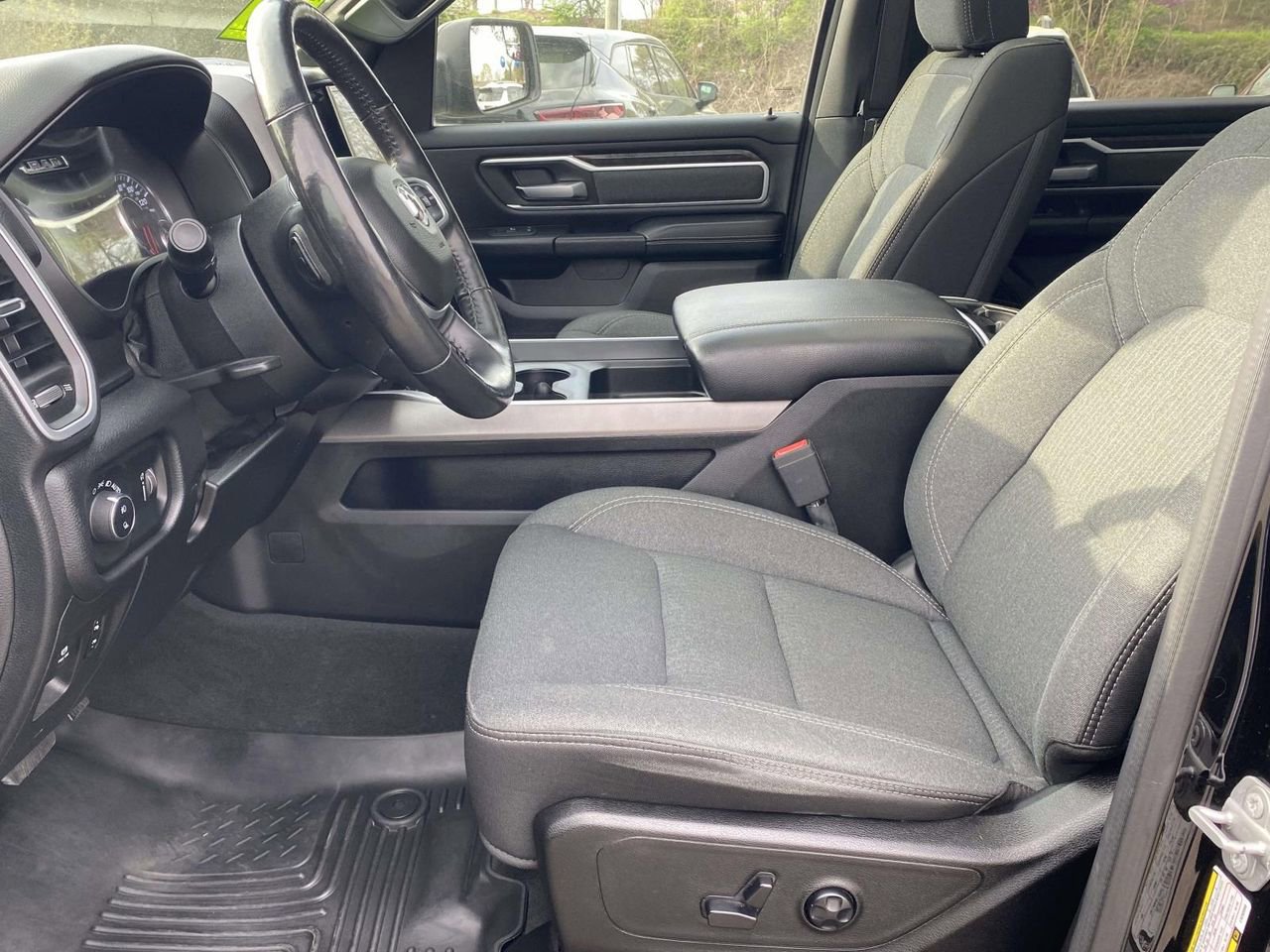 Used 2020 RAM 1500 Big Horn image 15