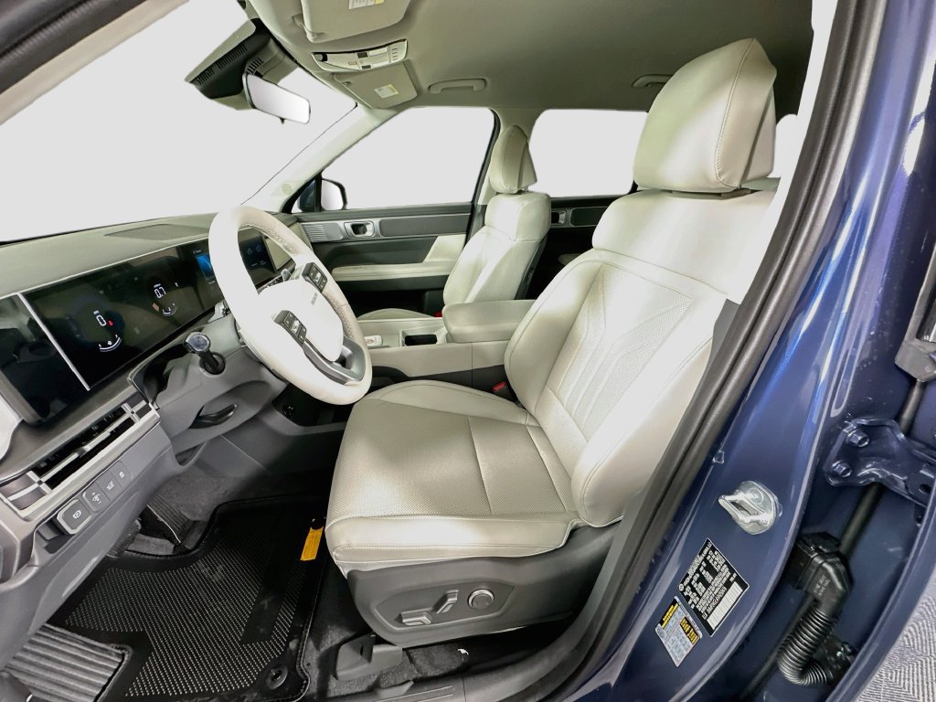 New 2027 Hyundai Santa Fe SEL FWD image 15