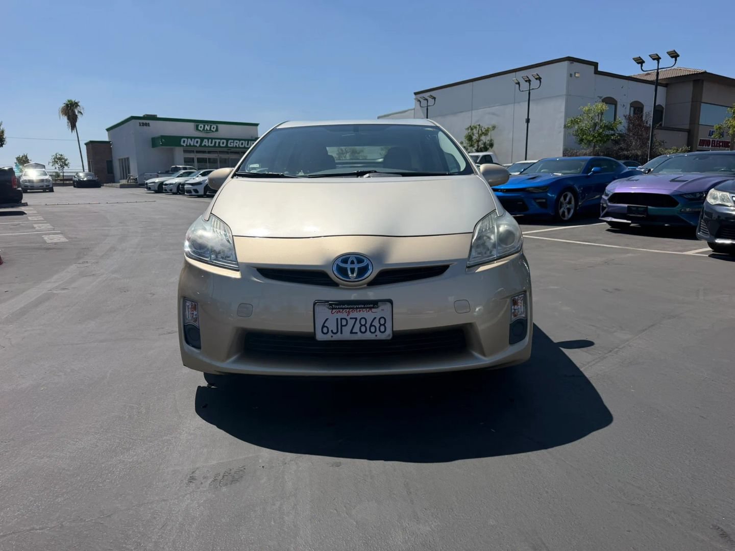 Used 2010 Toyota Prius Five FWD image 2