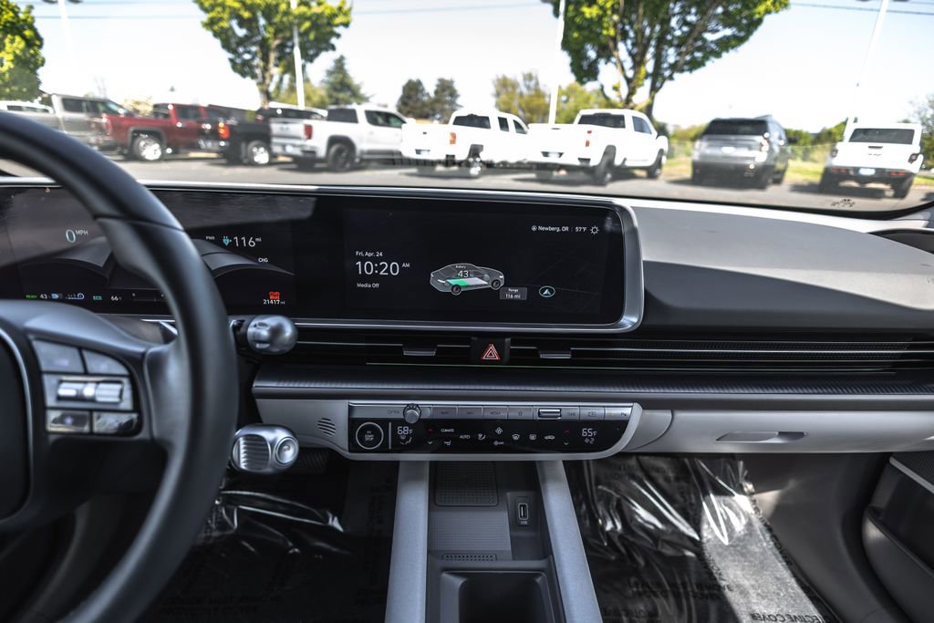 Used 2024 Hyundai Ioniq 6 SEL AWD/4WD image 23