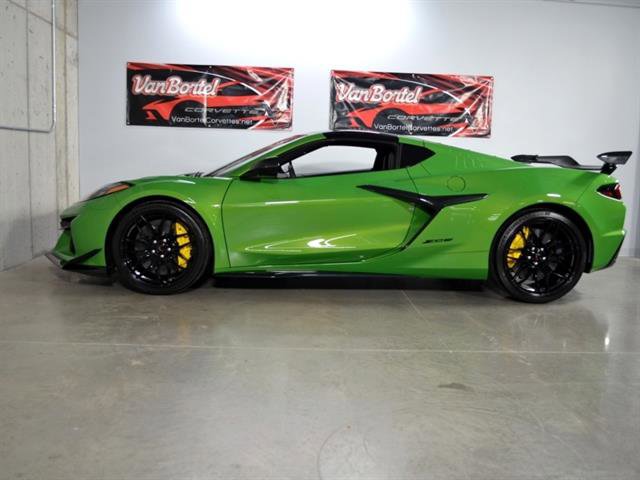 New 2026 Chevrolet Corvette Z06 w/ Z07 Performance Package image 24