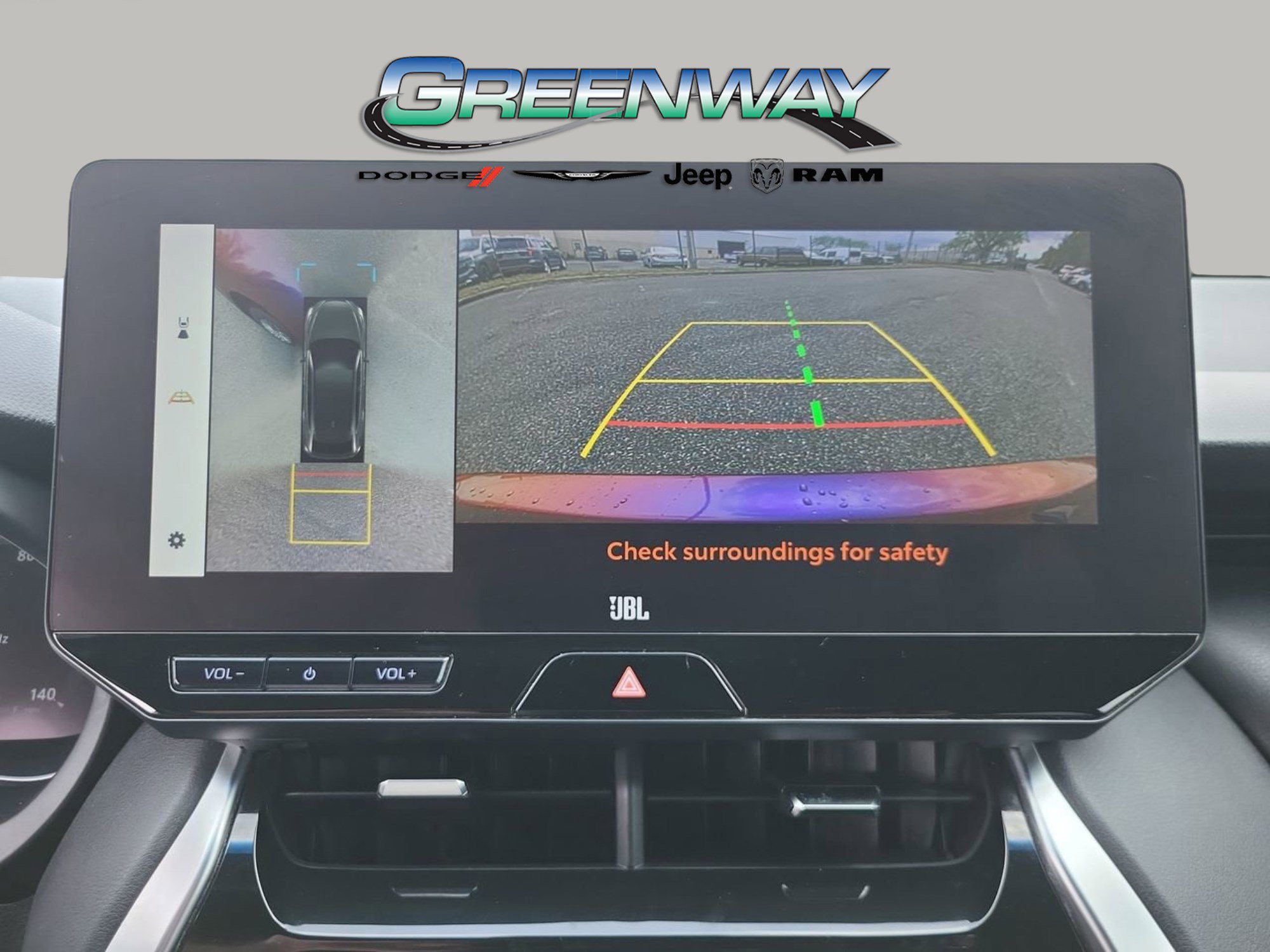 Used 2024 Toyota Venza Limited image 21