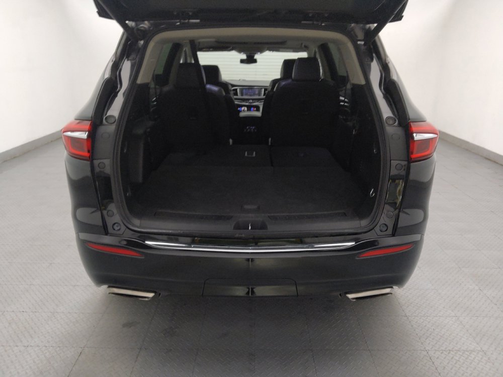 Used 2020 Buick Enclave Avenir w/ Avenir Technology Package FWD image 29