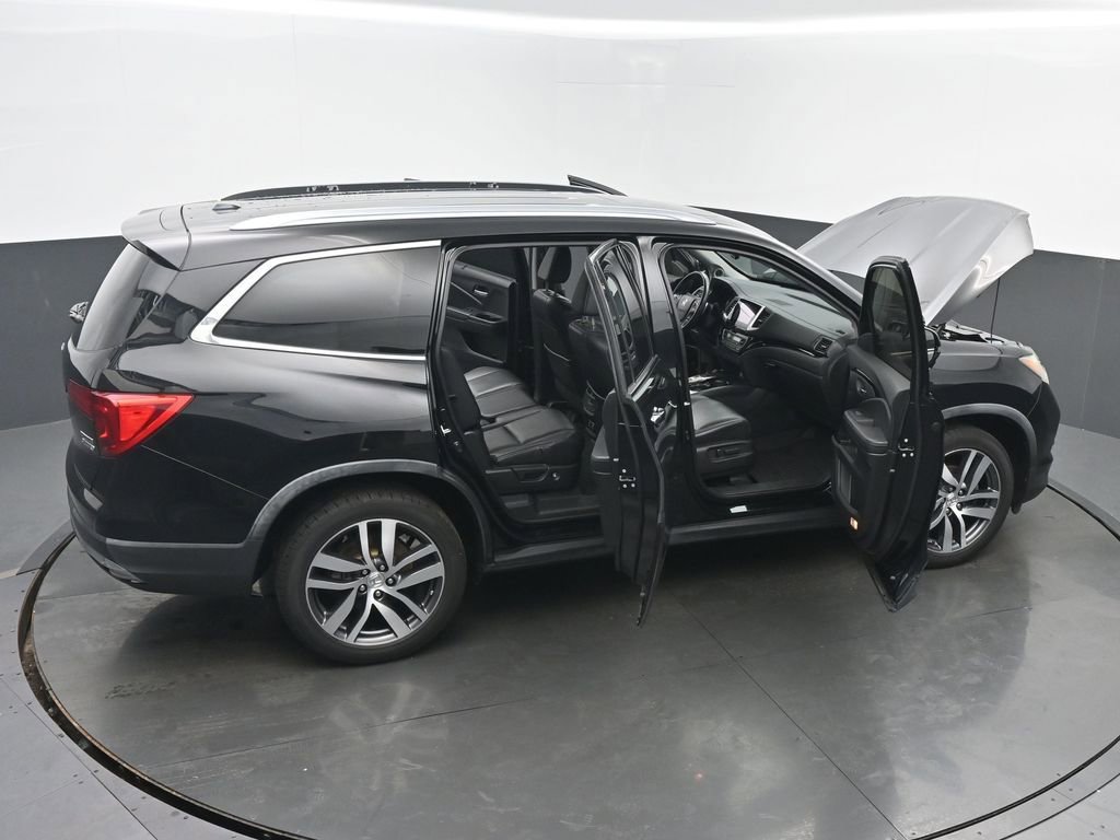 Used 2017 Honda Pilot Touring image 67