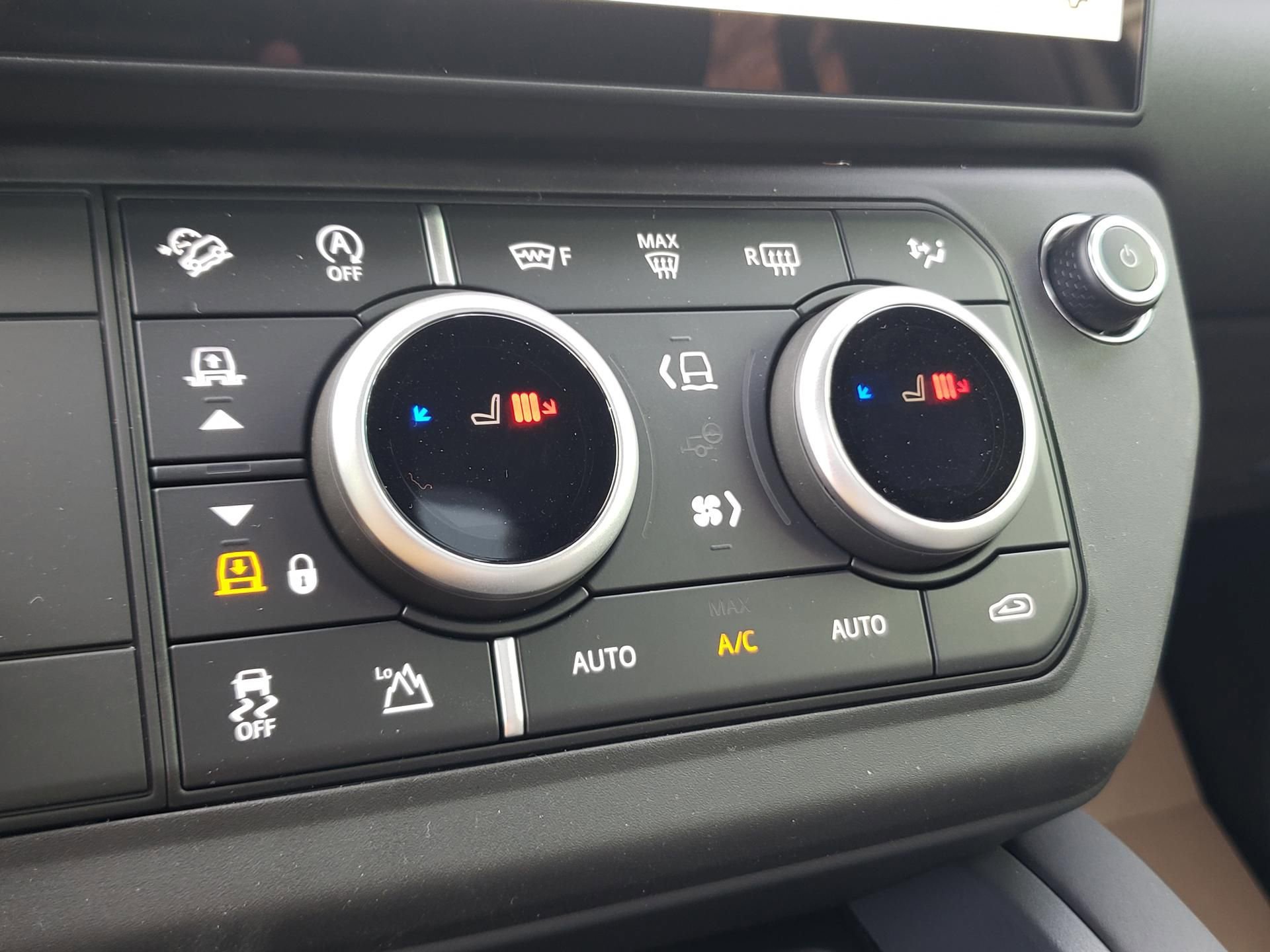 New 2026 Land Rover Defender 110 S AWD/4WD image 25