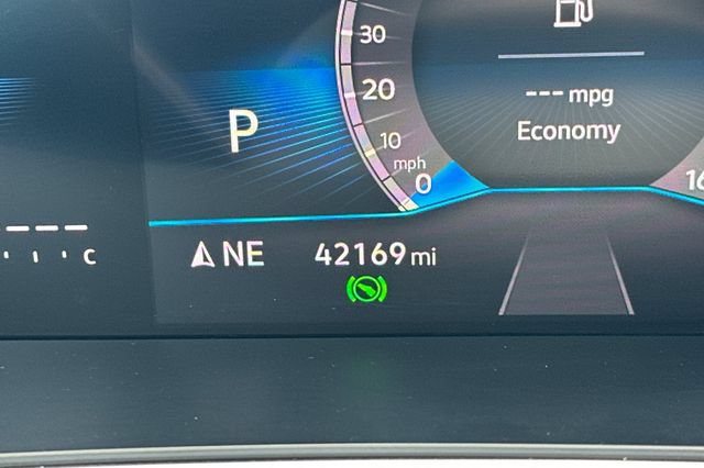 Used 2024 Volkswagen Tiguan Wolfsburg Edition AWD/4WD image 30