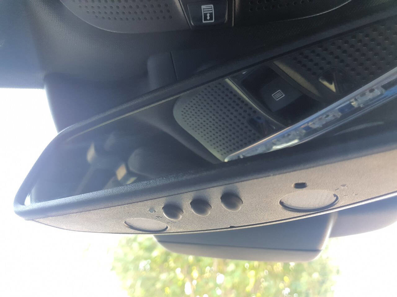 Used 2017 Mercedes-Benz S 550 4MATIC Sedan image 56