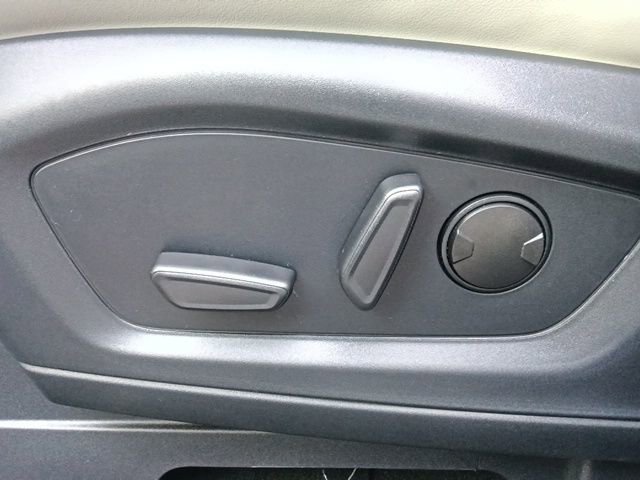 New 2026 Ford Explorer Active w/ Active Comfort Package image 16