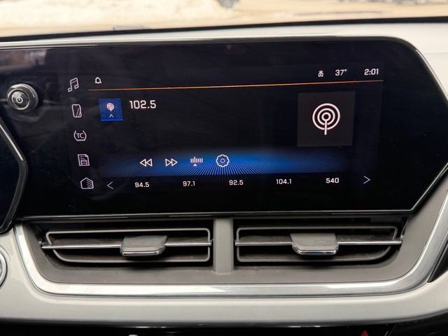 Used 2024 Chevrolet Trax LT image 29