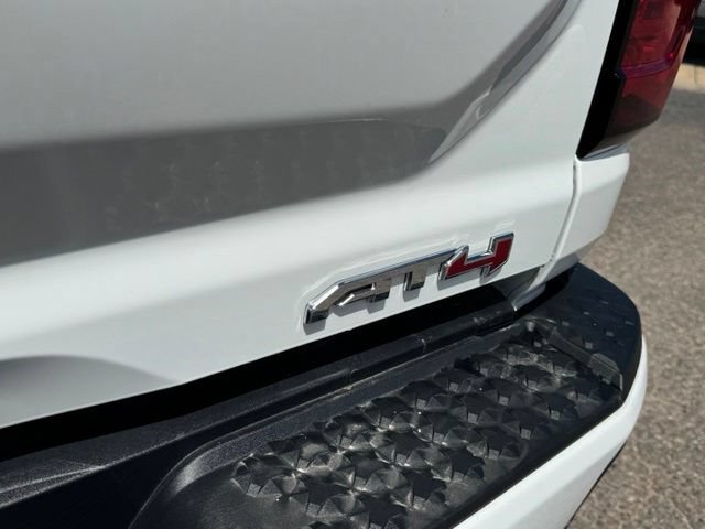 Certified 2025 GMC Canyon AT4 AWD/4WD image 22