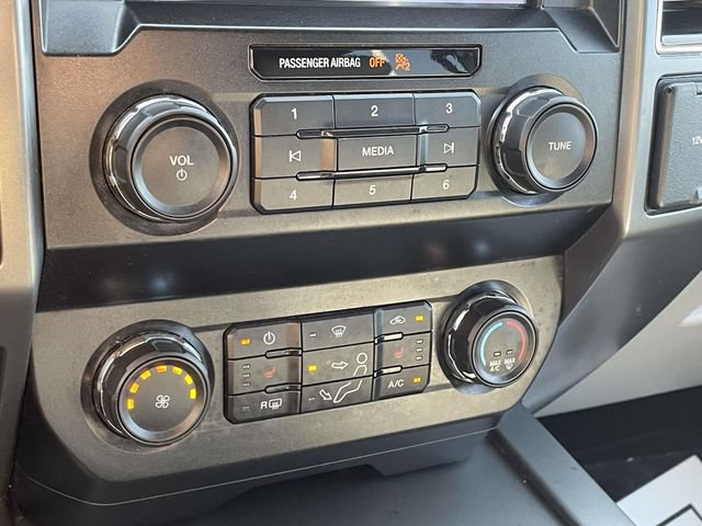 Used 2019 Ford F250 XLT w/ XLT Premium Package AWD/4WD image 27